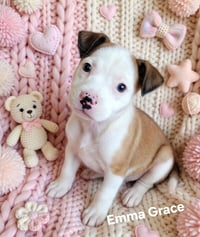 Emma Grace - Photo 1